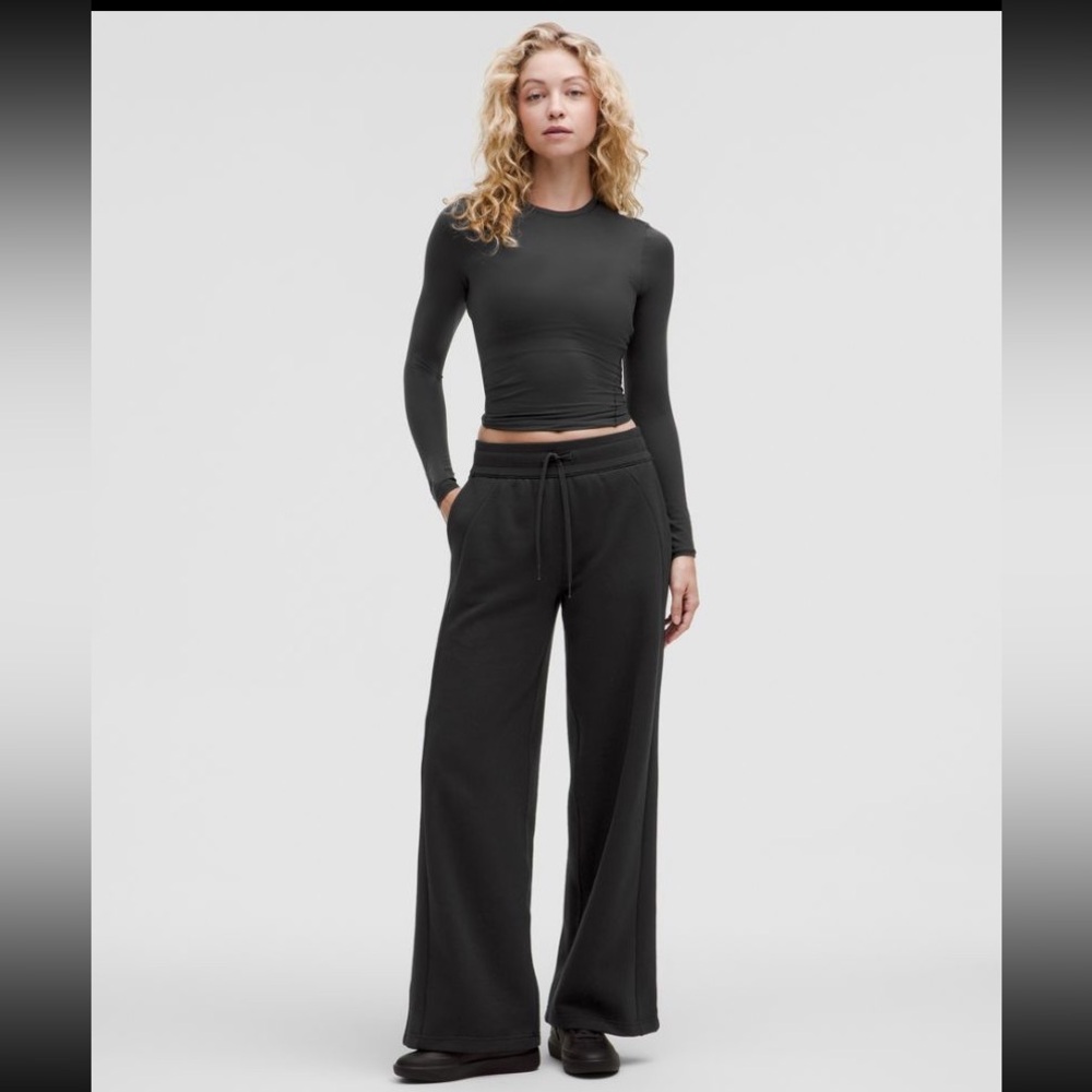 Lululemon Mid Rise Scuba Wide Leg